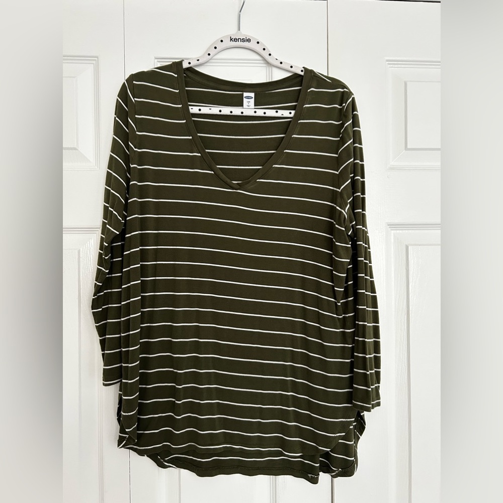Old navy top-green and white striped